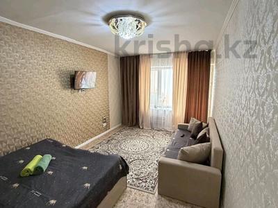 2-комнатная квартира · 50 м² · 4/9 этаж, 14-й мкр 34а — Набережная ,море Первая береговая линия,ТЦ Астана за 10 000 〒 в Актау
