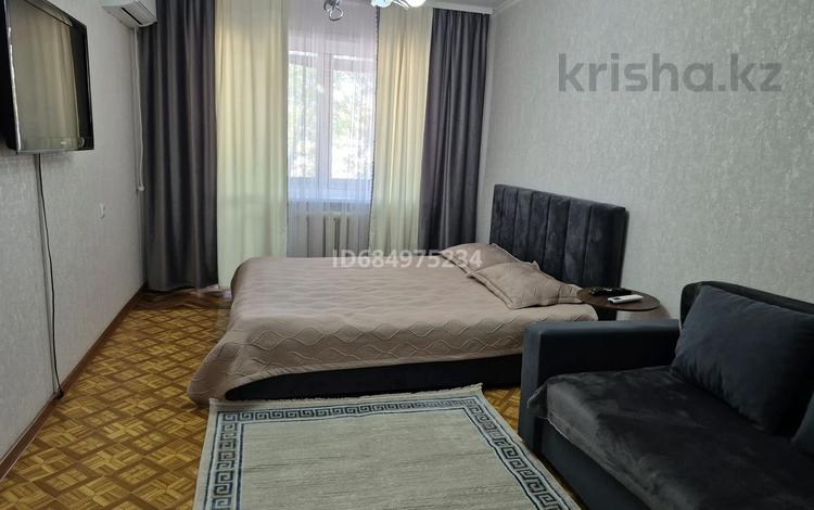 1-комнатная квартира · 35 м² · 2/5 этаж, Микрайон Шашубая 15 за 10 000 ₸ в Балхаше — фото 23