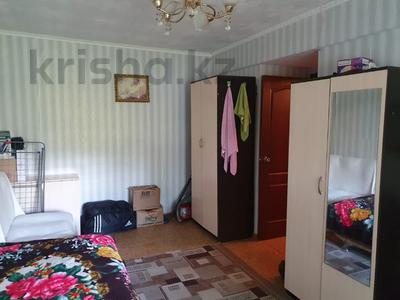 2-комнатная квартира, 45 м², 1/5 этаж, Кабанбай Батыра 124 за 16 млн 〒 в Усть-Каменогорске