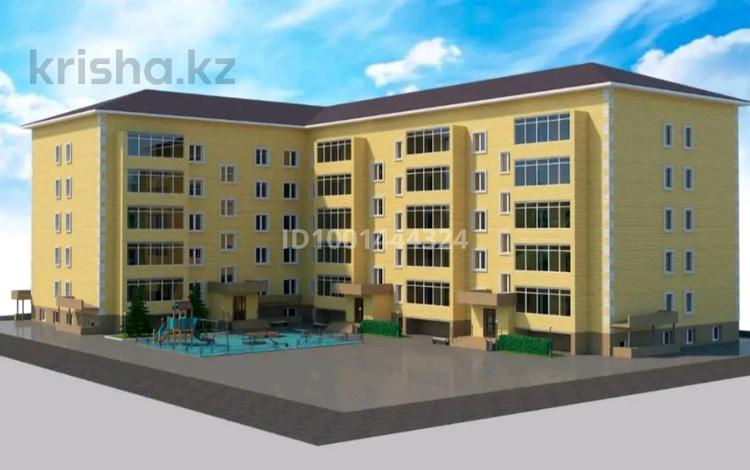 1-комнатная квартира · 40.2 м² · 2/5 этаж, Карменова 14 — Глинки за 16.5 млн 〒 в Семее — фото 2