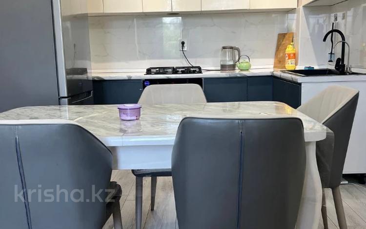 2-бөлмелі пәтер · 65 м² · 3/4 қабат, п.Бесагаш — Дениш Ракишева, бағасы: 44 млн ₸ в Алматы — фото 3