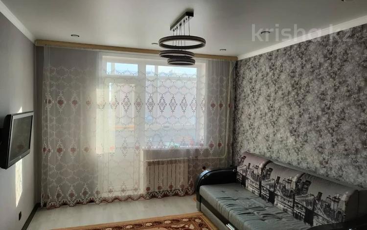 1-комнатная квартира, 40 м², 3/9 этаж помесячно, Аэропорт 4