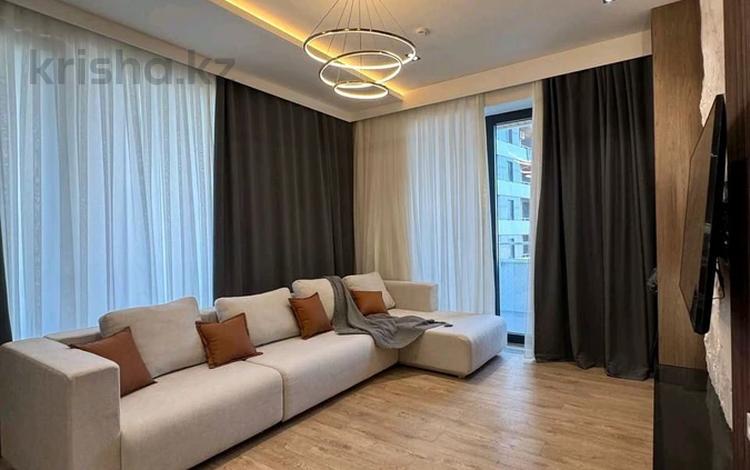 3-бөлмелі пәтер · 140 м² · 8 қабат, Аль-Фараби 41, бағасы: 1.3 млн ₸ в Алматы, Бостандыкский р-н — фото 2