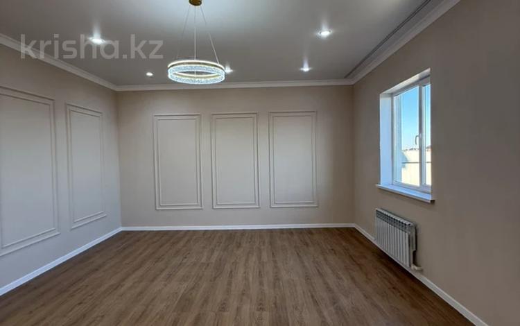 Отдельный дом · 4 комнаты · 150 м² · 5 сот., Серкебаева за 34 млн 〒 в Уральске — фото 2