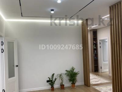 4-комнатная квартира · 120 м² · 3/9 этаж, мкр Центральный, Абая 26/1 — Возле Драматического театра за 70 млн 〒 в Атырау