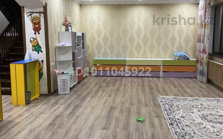 Жеке үй · 6 бөлме · 300 м² · 6 жүзд., Ұлжан-1 ш/а. 13/3 — Возле детской площадки, бағасы: 100 млн ₸ в Алматы, Алатауский р-н — фото 2