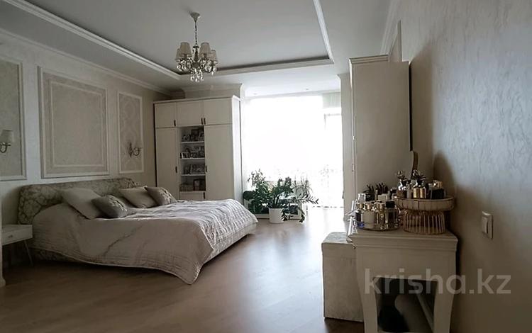 4-комнатная квартира · 172 м² · 7/12 этаж, Шевченко 164 Г — Ауэзова за 140 млн ₸ в Алматы, Алмалинский р-н — фото 47