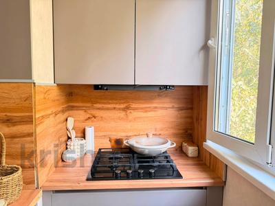 2-комнатная квартира · 52 м² · 5/5 этаж, мкр Кулагер, Серикова за 34.3 млн ₸ в Алматы, Жетысуский р-н