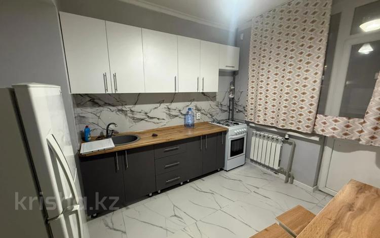 1-бөлмелі пәтер · 43 м² · 1/9 қабат, Бирлик 9, бағасы: 130 000 ₸ в Талдыкоргане, мкр Бирлик — фото 4