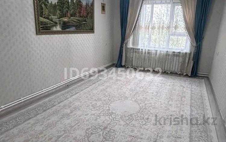 4-комнатная квартира · 85 м² · 2/3 этаж, 3 м/ р 3 -3 за 15 млн 〒 в Кульсары — фото 4