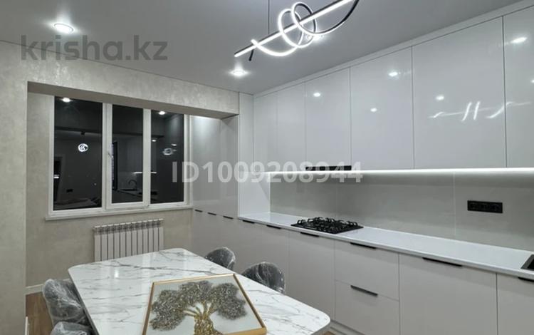 3-комнатная квартира · 100 м² · 4/6 этаж, 29а мкр 170 — 29 A жк Adal Town Bs holding за 30 млн 〒 в Актау — фото 14