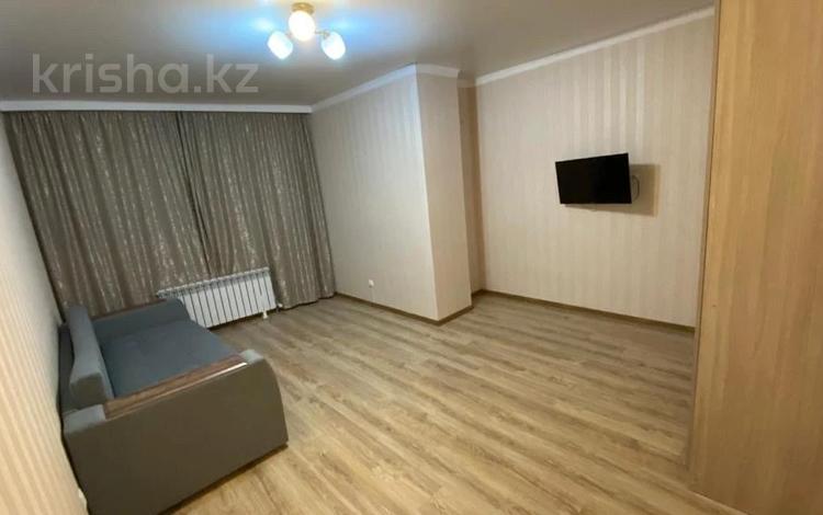 1-бөлмелі пәтер · 33.7 м² · 15/22 қабат, Сыганак 2а, бағасы: 20.7 млн ₸ в Астане, Нура р-н — фото 2