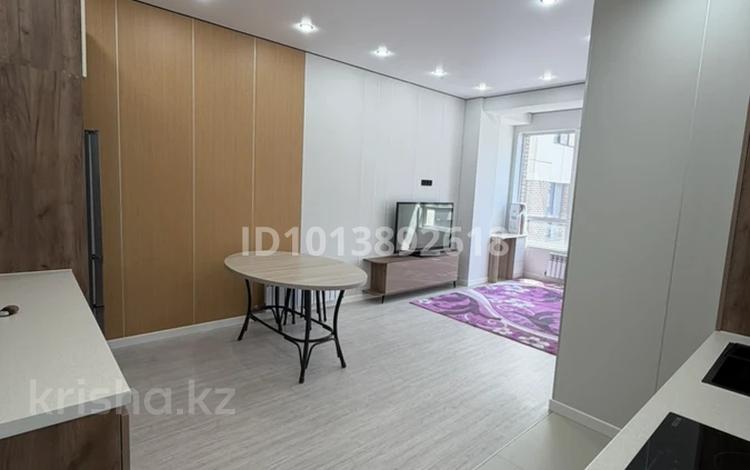 2-бөлмелі пәтер · 57 м² · 2/6 қабат, Илтипат 49, бағасы: 300 000 ₸ в Алматы, Наурызбайский р-н — фото 2