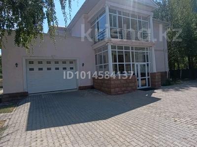 Отдельный дом · 10 комнат · 450 м² · 15 сот., Кунаева 15 — Отеля Риксос за 2 млрд ₸ в Астане, Есильский р-н