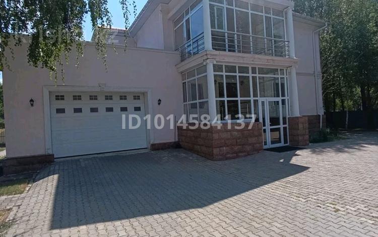 Жеке үй · 10 бөлме · 450 м² · 15 жүзд., Кунаева 15 — Отеля Риксос, бағасы: 2 млрд ₸ в Астане, Есильский р-н — фото 2