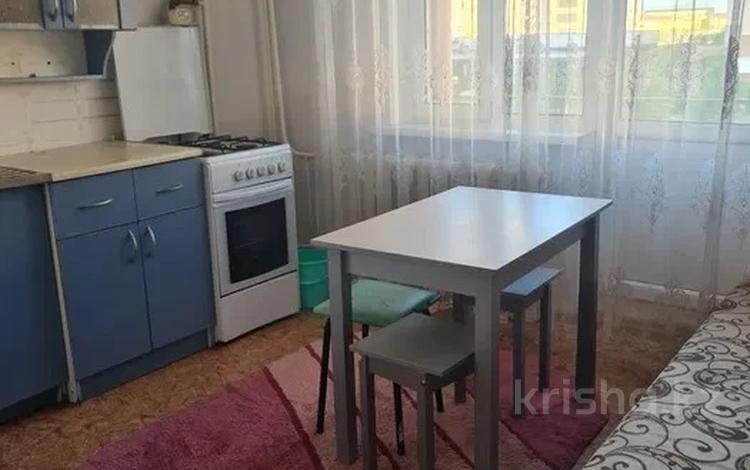 2-комнатная квартира, 54 м², 2/7 этаж помесячно, Коктем