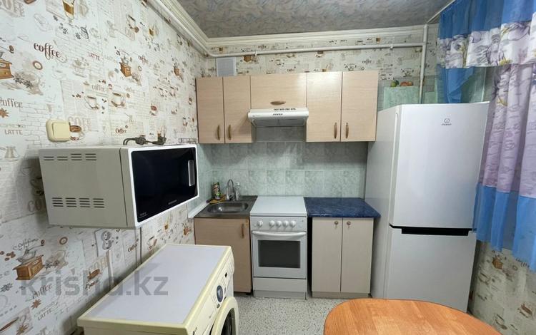1-комнатная квартира · 33 м² · 1/5 этаж, Назарбаева 351 за 110 000 〒 в Петропавловске — фото 2