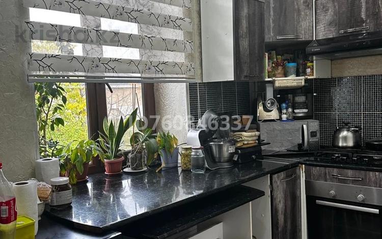 4-бөлмелі пәтер · 80 м² · 2/2 қабат, Рахимова — Мечникова, бағасы: 22 млн ₸ в Таразе — фото 2
