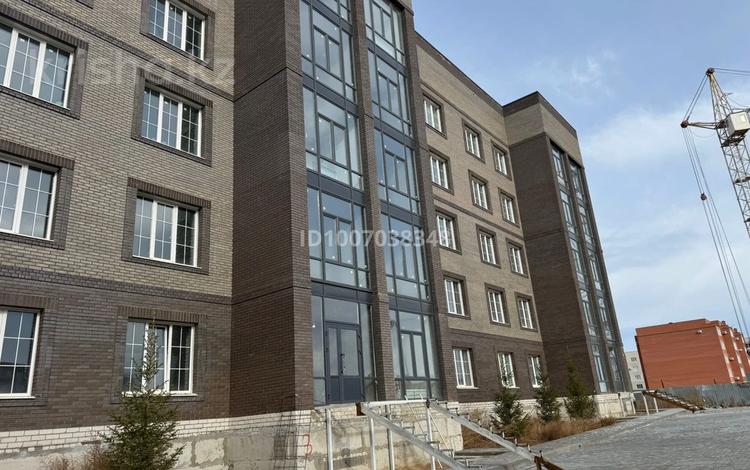 4-комнатная квартира · 147 м² · 3/5 этаж, мкр. Алтын орда, Алтын орда 358 а 14 за 51 млн 〒 в Актобе — фото 2