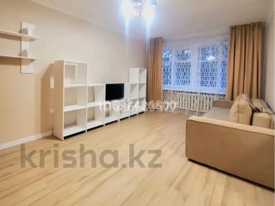 1-комнатная квартира, 45 м², 2/5 этаж помесячно, Кунаева 163 — Кунаева-Шевченко за 330 000 〒 в Алматы, Медеуский р-н