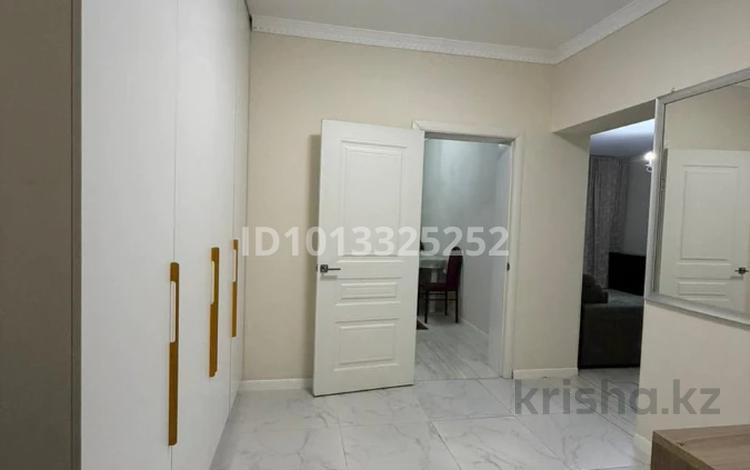 1-бөлмелі пәтер · 52 м² · 2/5 қабат, мкр Думан-2, бағасы: 240 000 ₸ в Алматы, Медеуский р-н — фото 4