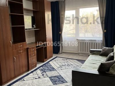 2-бөлмелі пәтер · 46 м² · 4/4 қабат, Жубанова 1 — Жубанова - Утеген батыра, бағасы: 300 000 ₸ в Алматы, Ауэзовский р-н