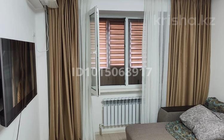 1-комнатная квартира · 39 м² · 3/9 этаж, мкр Атырау за 250 000 ₸ в Алматы, Медеуский р-н — фото 2