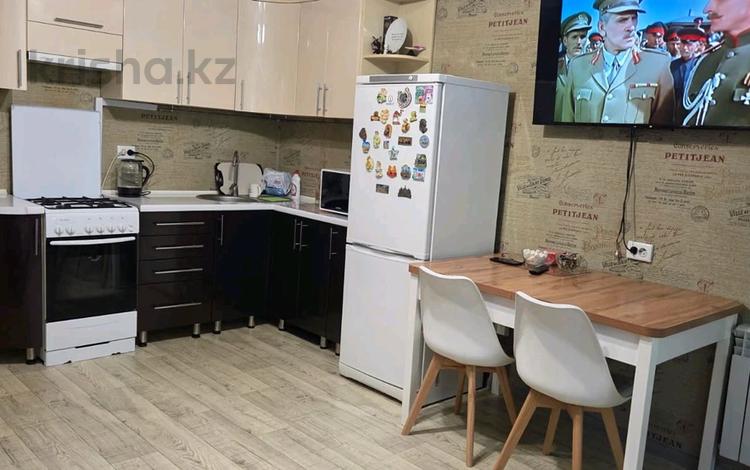 1-комнатная квартира · 44 м² · 1/5 этаж, Сатпаева 50 за 170 000 ₸ в Петропавловске — фото 2