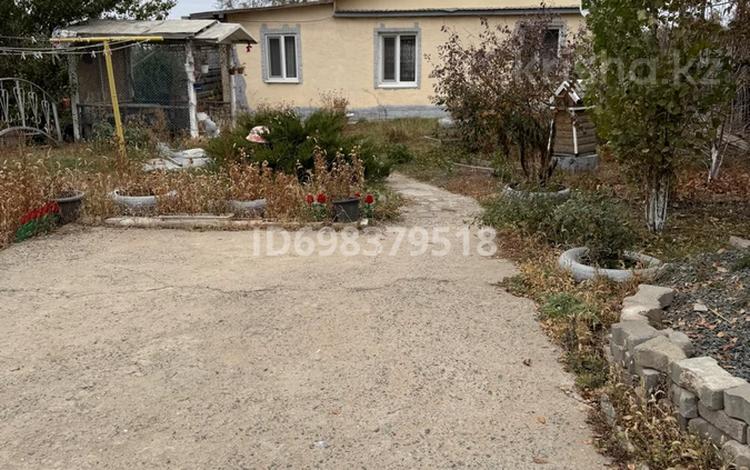 Жеке үй · 3 бөлме · 80 м² · 5 жүзд., Жибек жолы 1/9, бағасы: 12 млн ₸ в Аксае — фото 2