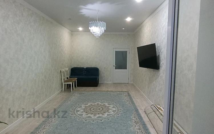 2-комнатная квартира · 70 м² · 5/5 этаж, Северо восток 19/2 за 120 000 ₸ в Уральске — фото 2