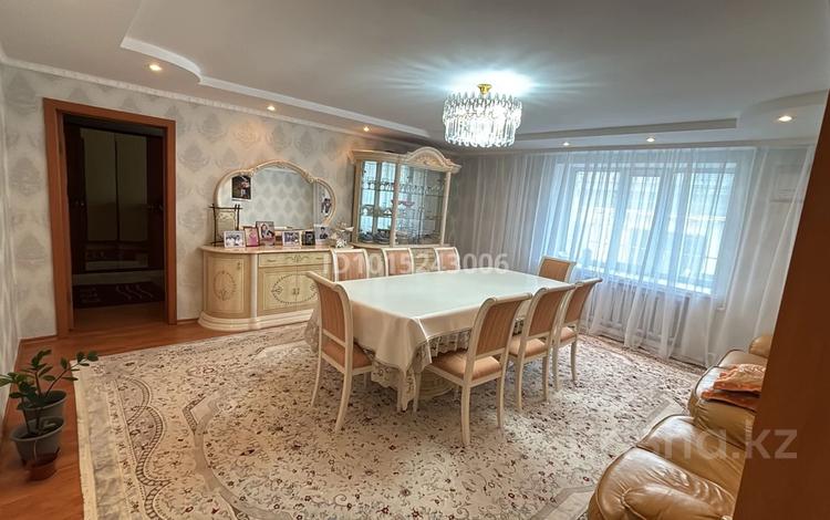 4-комнатная квартира · 117 м² · 1/3 этаж, Абая 49 Б — Сейфуллина за 42 млн ₸ в Жезказгане — фото 2