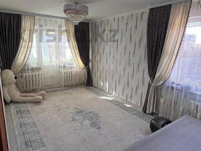 2-комнатная квартира · 45 м² · 4/5 этаж, абулхайыр хана за 11.5 млн ₸ в Актобе