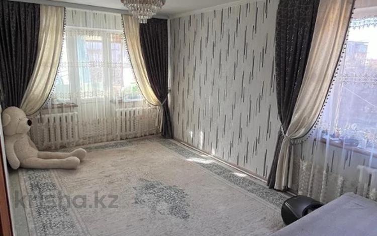 2-комнатная квартира · 45 м² · 4/5 этаж, абулхайыр хана за 11.5 млн ₸ в Актобе — фото 2