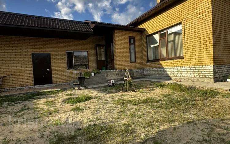Жеке үй · 4 бөлме · 163 м² · 10 жүзд., ул. Ануарбека Байжанбаева 3, бағасы: 120 млн ₸ в Семее, Красный Кордон — фото 2