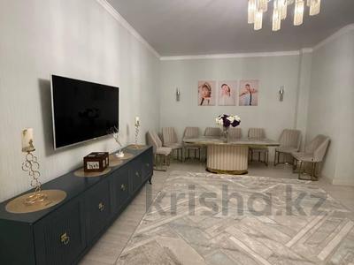 3-бөлмелі пәтер · 140.7 м² · 23/23 қабат, Динмухаммед Кунаев 12, бағасы: 75 млн ₸ в Астане, Есильский р-н