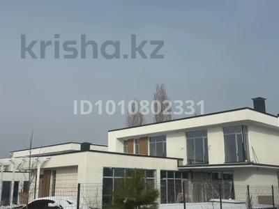 Жеке үй · 4 бөлме · 275 м² · 8 жүзд., Алдабергенова 170/1, бағасы: 160 млн ₸ в Туздыбастау (Калинино)