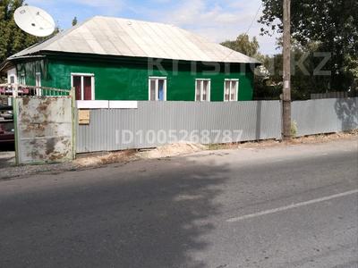 Отдельный дом · 5 комнат · 100 м² · 7.14 сот., Құрманова — Между улицами Абылайхана и Абая за 18.5 млн 〒 в Талдыкоргане