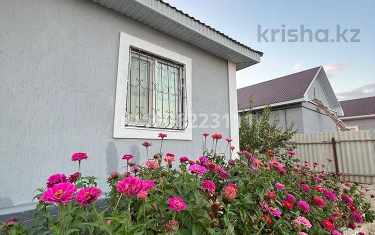 Отдельный дом · 5 комнат · 140 м² · 10 сот., мкр Аксай-2, 21 1 за 29 млн 〒 в Атырау — фото 2