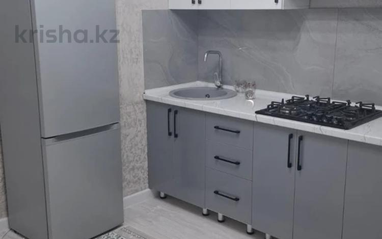 2-комнатная квартира · 52 м² · 4/5 этаж, мкр Асар-2 2 за 200 000 ₸ в Шымкенте, Абайский р-н — фото 2