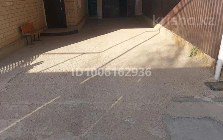 Отдельный дом · 3 комнаты · 110 м² · 95 сот., Бүкірова 22 за 26 млн 〒 в Жезказгане — фото 2