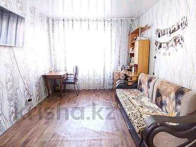 Продажа квартир в Северо-Казахстанской обл.: 2-комнатная квартира · 59 м² · 1/5 этаж, Гастелло — Гастелло за 22 млн 〒 2-комнатная квартира · 59 м² · 1/5 этаж, Гастелло — Гастелло за 22 млн 〒 в Петропавловске