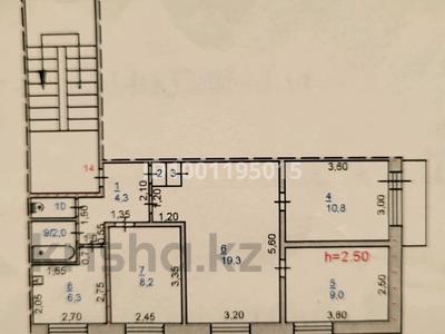 3-комнатная квартира · 62 м² · 4/5 этаж, Катаева 19 — Толстого - Катаева - Шевченко за 18 млн 〒 в Павлодаре