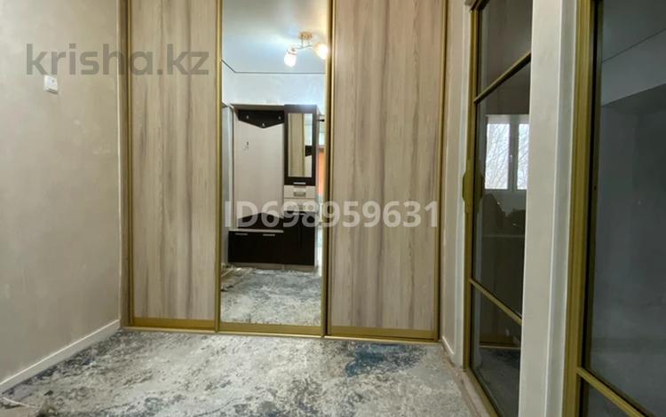 2-бөлмелі пәтер · 58 м² · 4/4 қабат, Менделеева 9 — С.Аскар Токпанова (по 2гис). недалеко от Водника, бағасы: 20 млн ₸ в Аскара Токпанова (Казцик) — фото 13