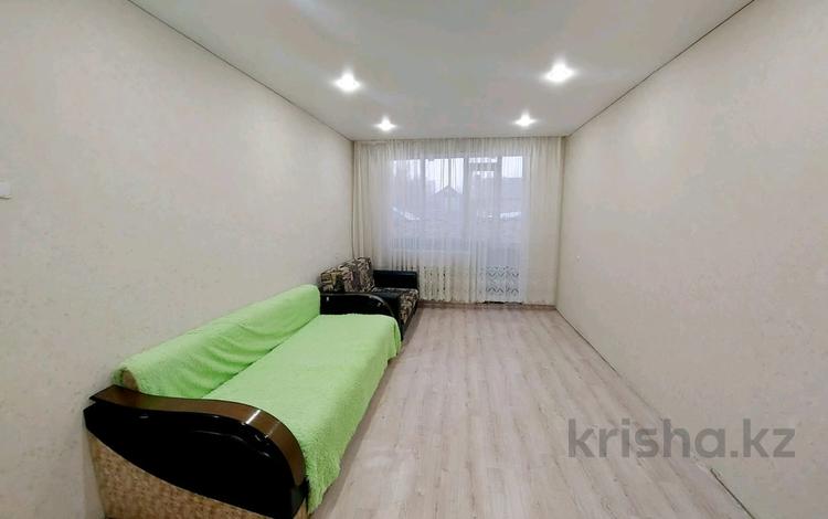 1-комнатная квартира, 30 м², 1/5 этаж помесячно, Алмазова