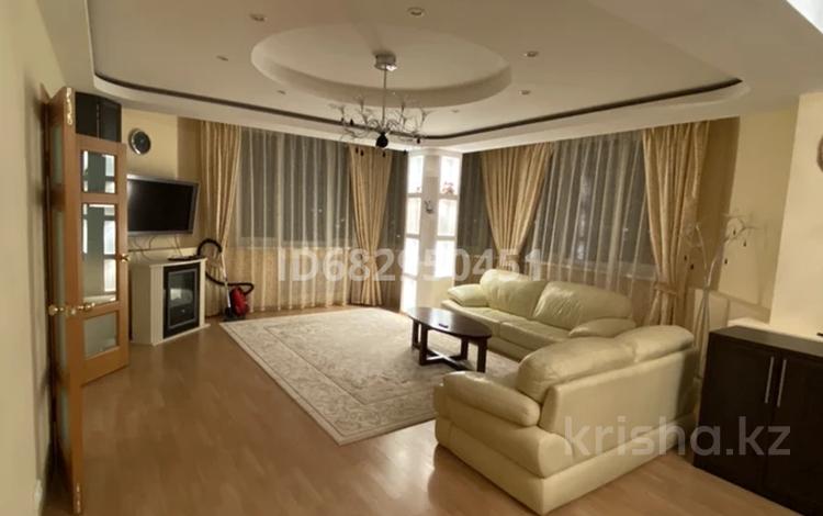 2-бөлмелі пәтер · 100 м² · 9/10 қабат, Студенческая 190б, бағасы: 38 млн ₸ в Атырау — фото 6