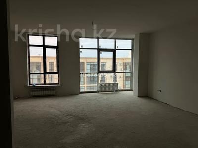 3-комнатная квартира · 130 м² · 4/4 этаж, Ак шагала 9 за 45 млн 〒 в Атырау