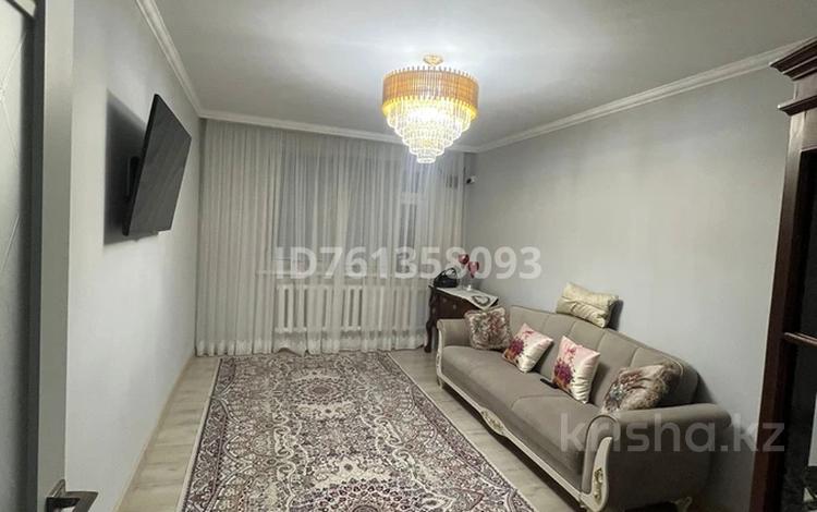 3-комнатная квартира · 65 м² · 1/5 этаж, Шашкина 40 — По Шашкина выше Аль-фараби за 500 000 〒 в Алматы, Бостандыкский р-н — фото 2
