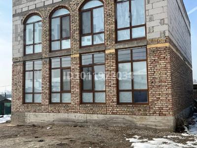 Жеке үй · 4 бөлме · 190 м² · 6 сот., ПК "ЖЕМІС" Туздыбастауский с.о — За магазином "Инсан", бағасы: 880 044 〒 в 