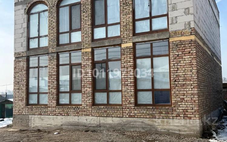 Отдельный дом · 4 комнаты · 190 м² · 6 сот., ПК "ЖЕМІС" Туздыбастауский с.о — За магазином "Инсан" за 800 008 ₸ в  — фото 2