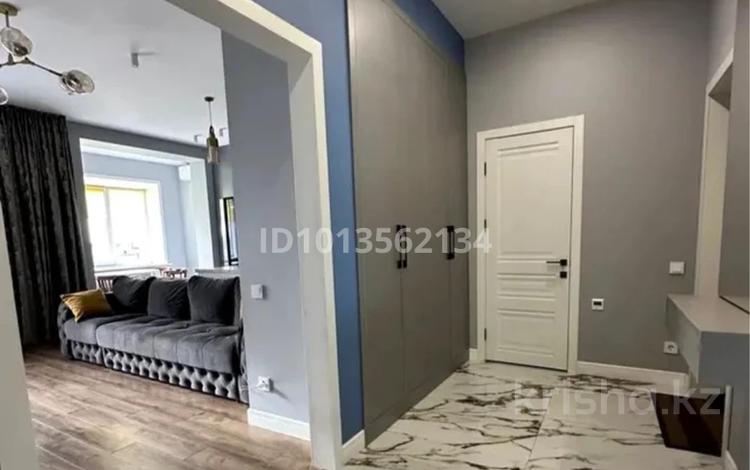 5-комнатная квартира · 128 м² · 5/5 этаж, мкр Юго-Восток, мкр Степной 4 за 63 млн ₸ в Караганде, Казыбек би р-н — фото 2